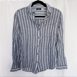 Urban Outfitters Button Down - S